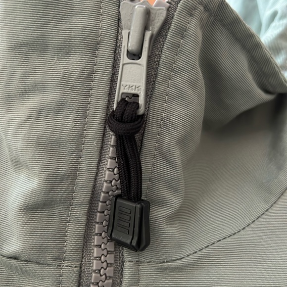 Carhartt vintage jacket in moss green - Picture 7 of 8